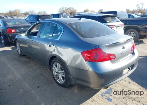 2013 Infiniti G37 Journey z USA, uszkodzony, nr VIN JN1CV6AP6DM713919